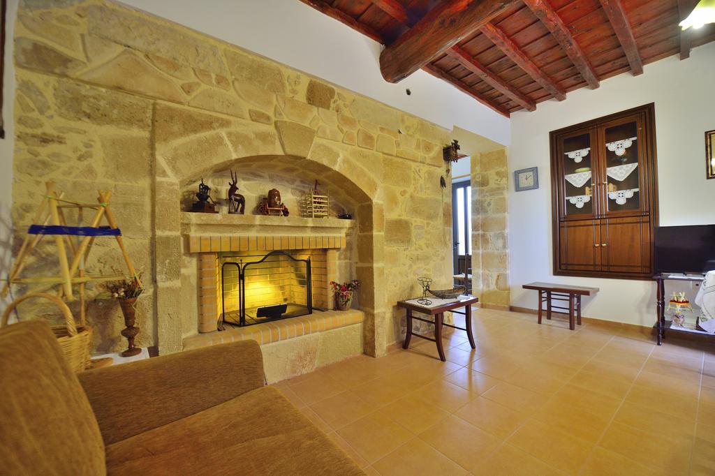 Archontiko Ilias Villa Kavousi  Bagian luar foto